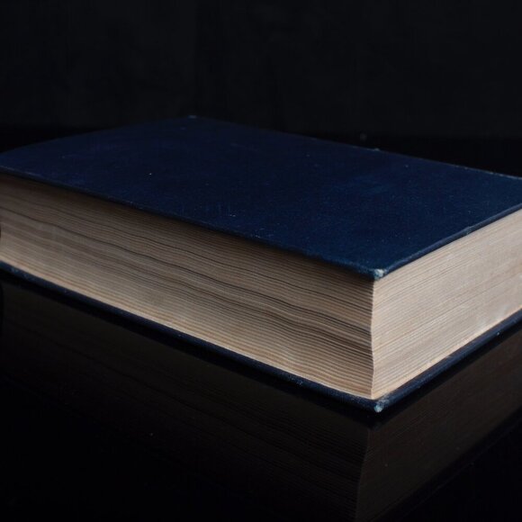 Charles Dickens - Great Expectation | A Childs History of England | 19th Century - Picture 2 of 9